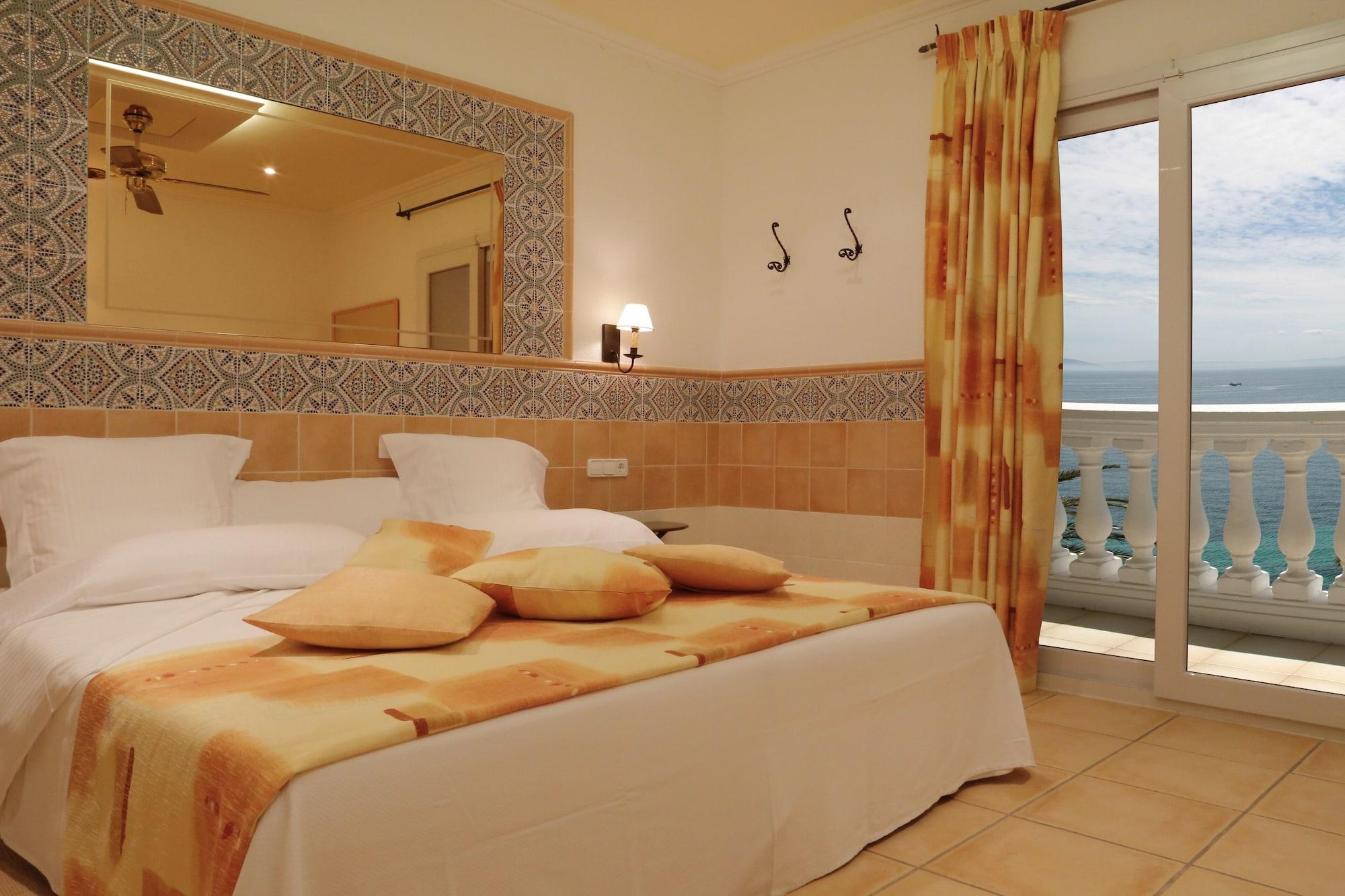 Hotel Vistabella Roses Dış mekan fotoğraf