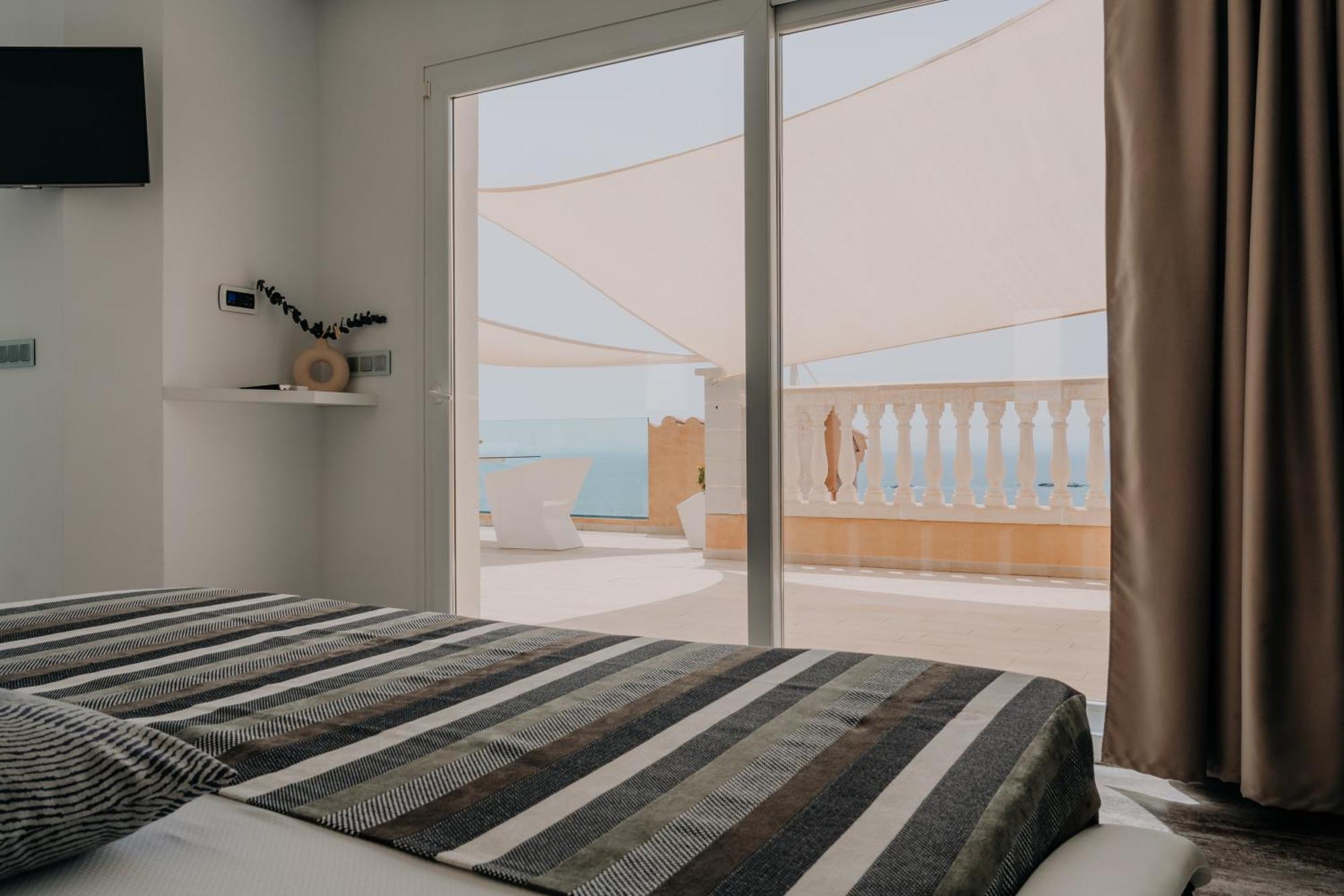 Hotel Vistabella Roses Dış mekan fotoğraf