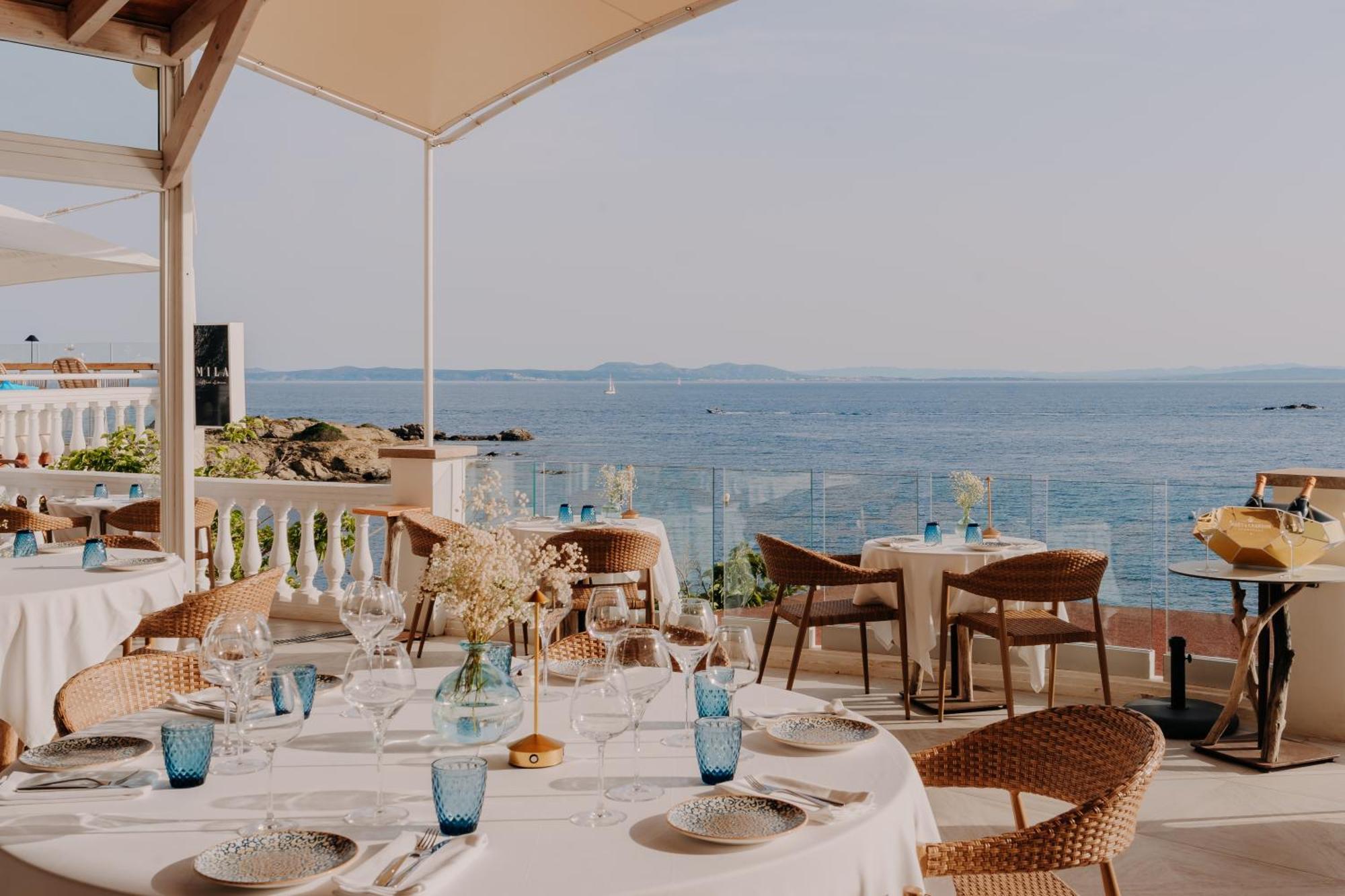 Hotel Vistabella Roses Dış mekan fotoğraf