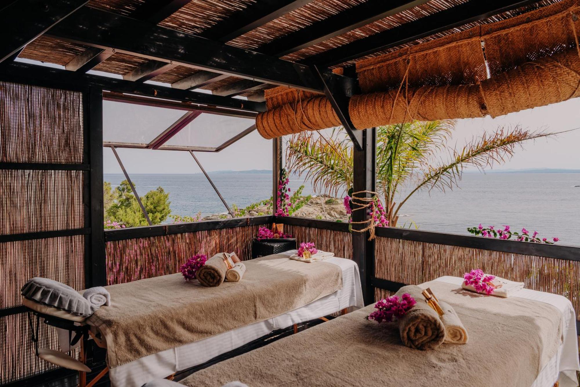 Hotel Vistabella Roses Dış mekan fotoğraf
